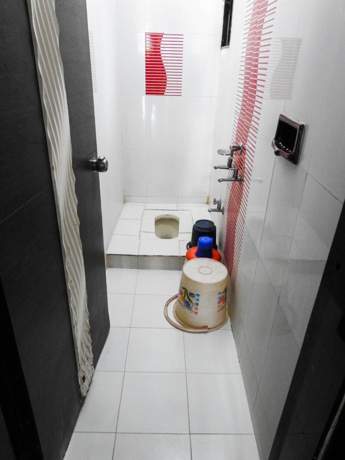 Hotel Shri Sai Darshan Shirdi Buitenkant foto